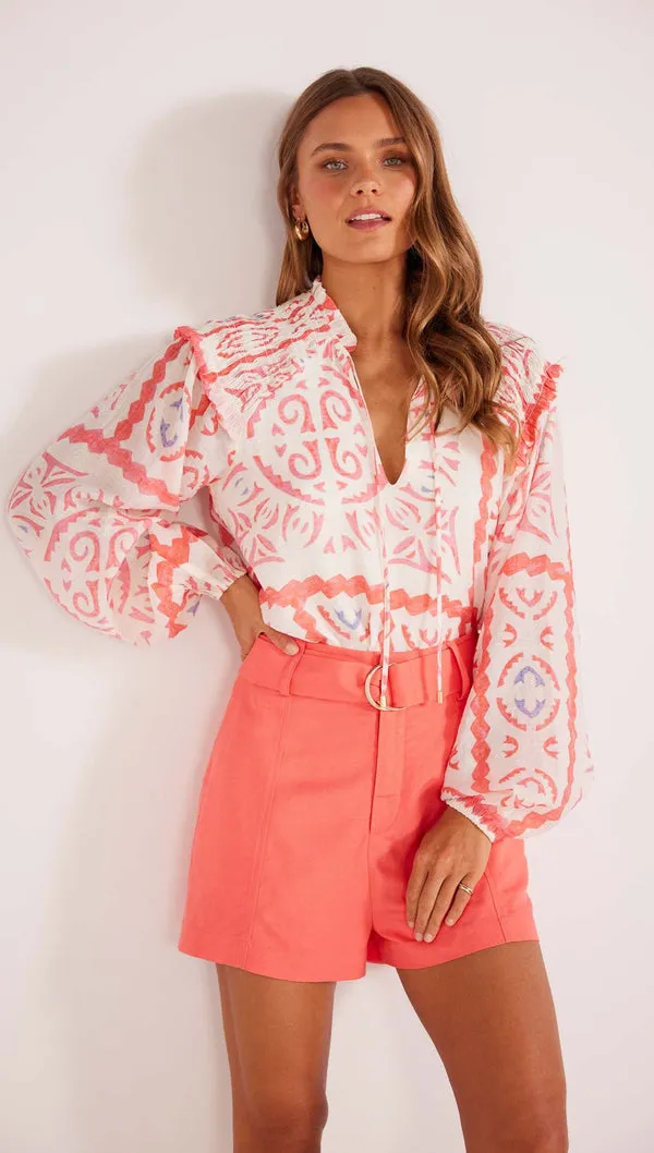 Minkpink Lila Belted Linen Shorts in Pink
