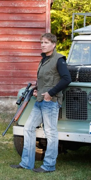 Outback Survival Gear Snowy River Vest FW22