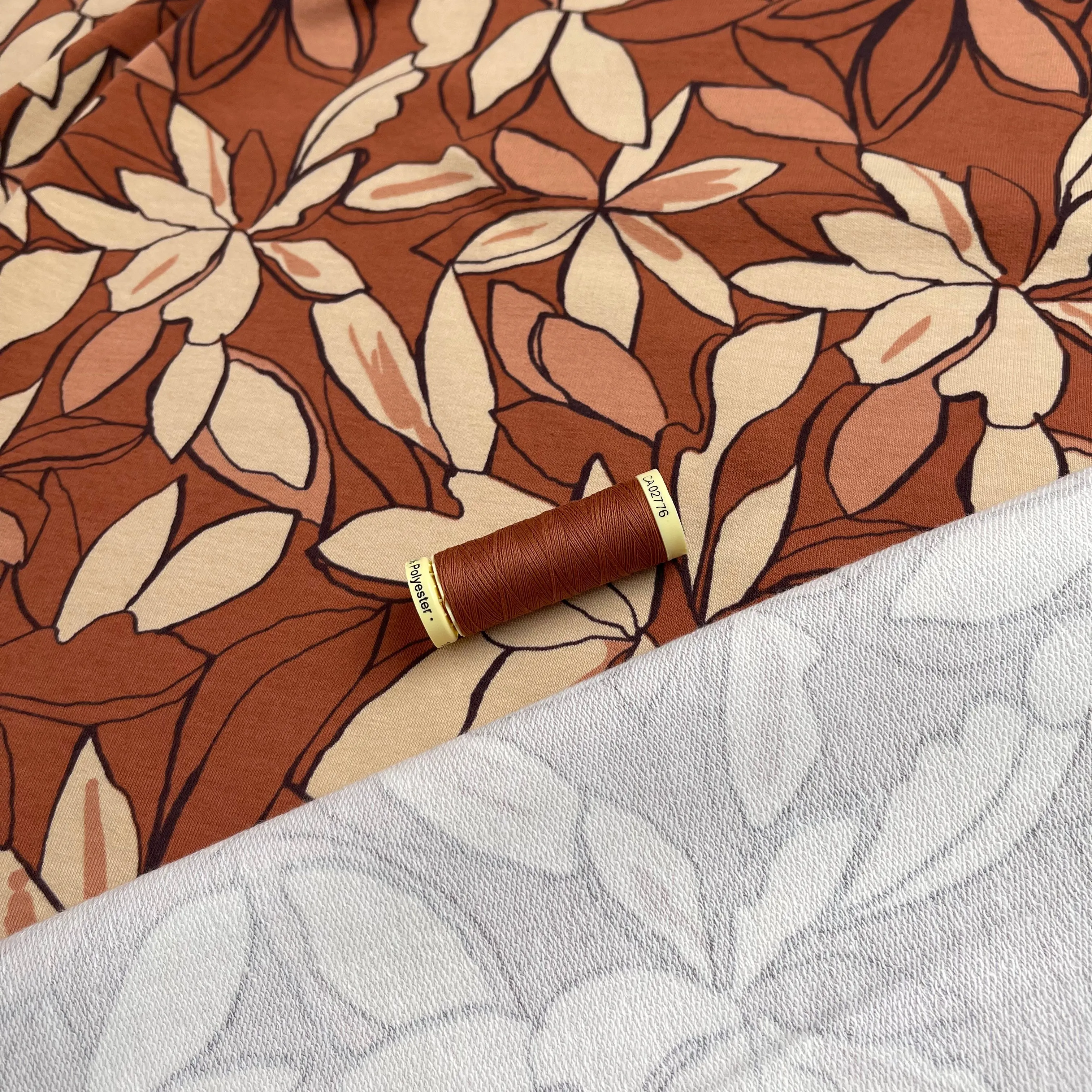 REMNANT 2.47 Metres - Bold Flowers Brique Cotton French Terry Fabric