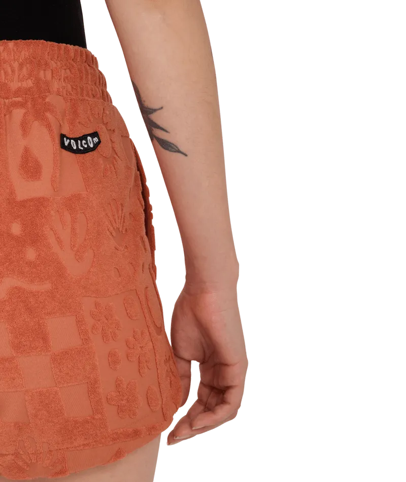 Sunny Wild Walkshorts in Rosewood